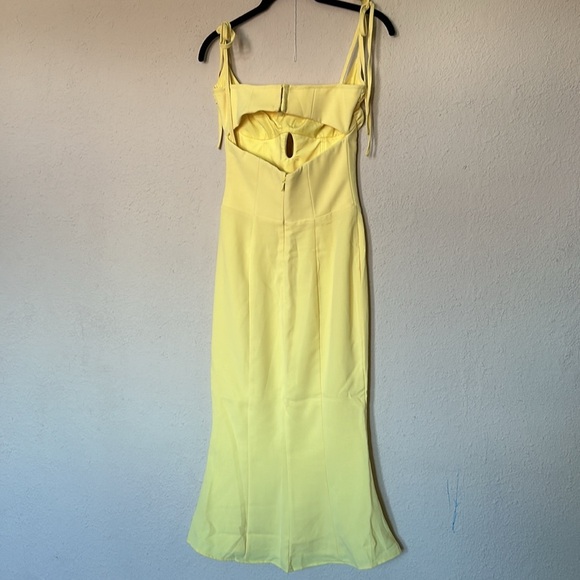 House of CB ‘Soren’ Buttercup Cutout Mermaid Midi yellow size XS‎ - Picture 11 of 11
